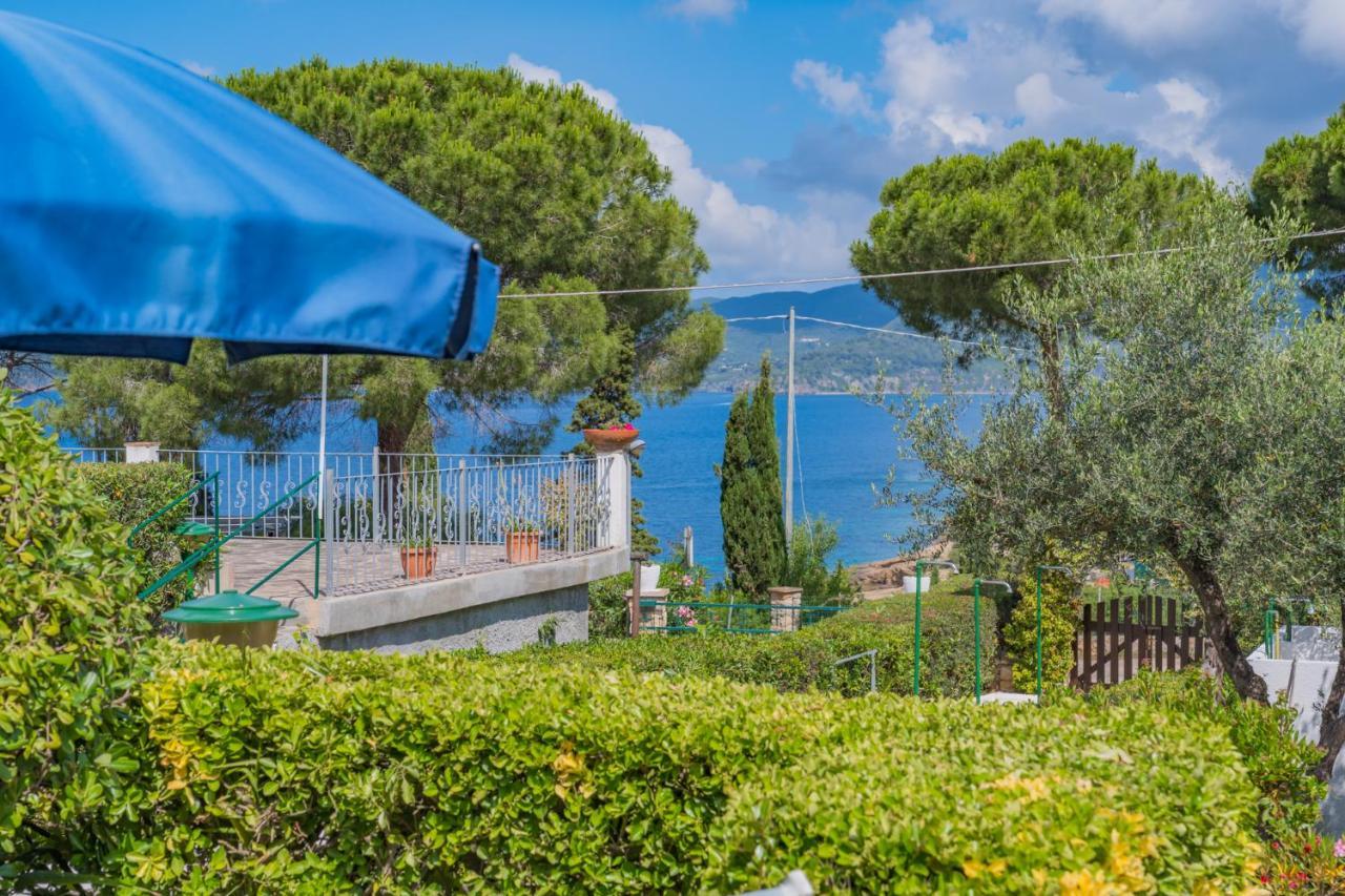 Residence Baia Delle Grazie Casa Morcone ภายนอก รูปภาพ