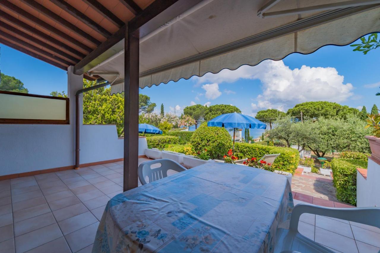 Residence Baia Delle Grazie Casa Morcone ภายนอก รูปภาพ