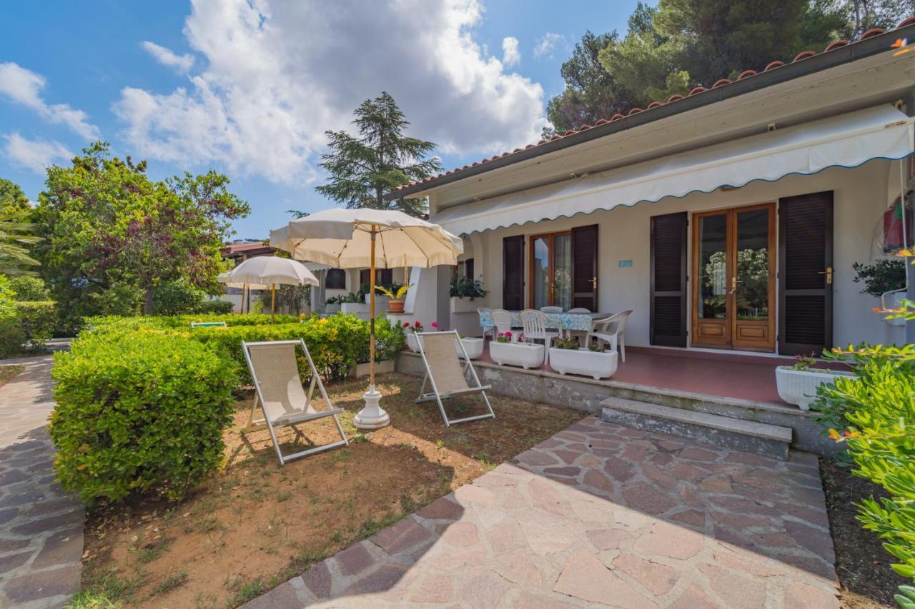 Residence Baia Delle Grazie Casa Morcone ภายนอก รูปภาพ