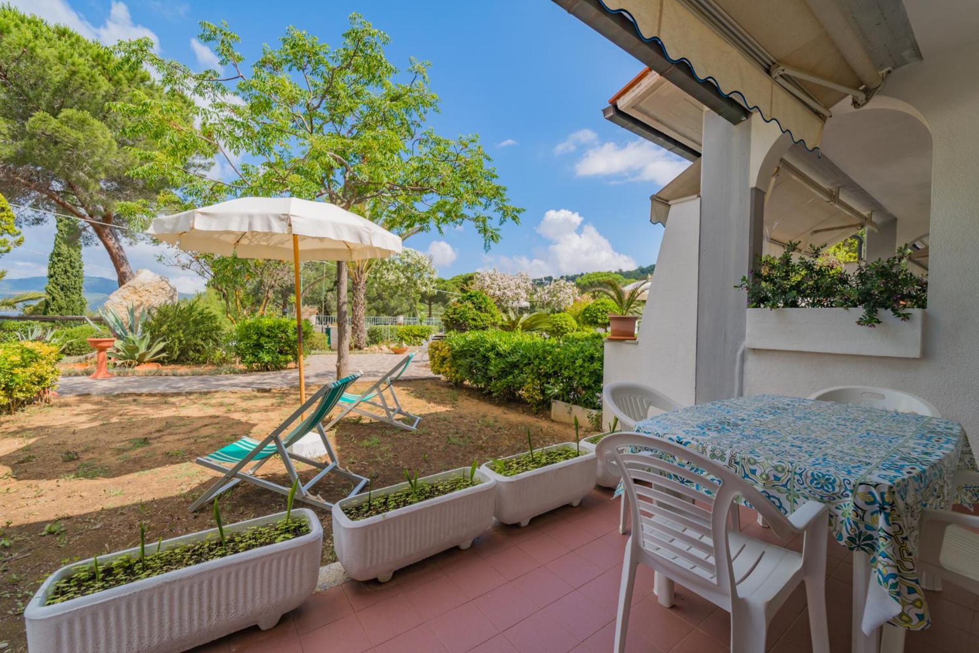 Residence Baia Delle Grazie Casa Morcone ภายนอก รูปภาพ